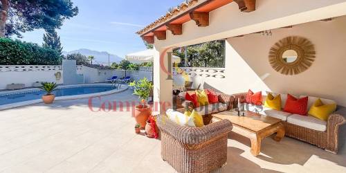 Villa - Verkoop - Albir - Albir