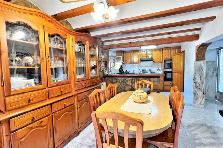 Sale - Villa - Dénia