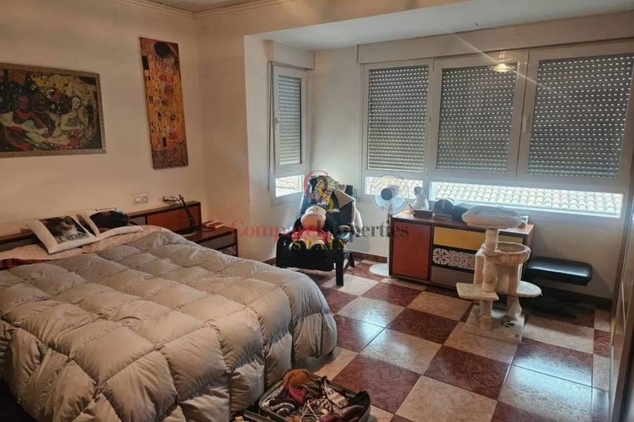 Sale - Apartment - Ador - 