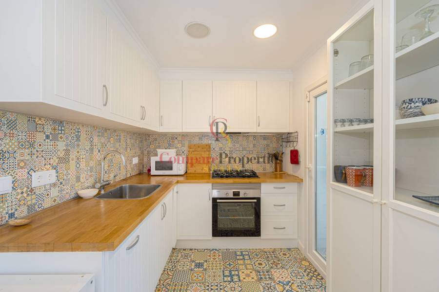 Sale - Villa - Jávea - Cala Blanca