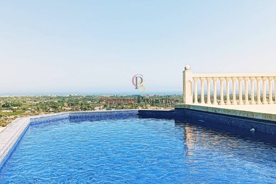 Venta - Villa - Dénia