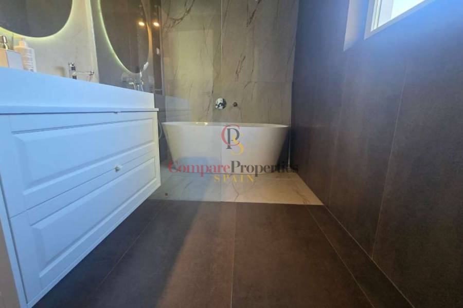 Sale - Villa - Calpe