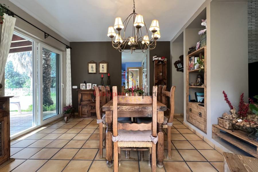 Venta - Villa - Ondara