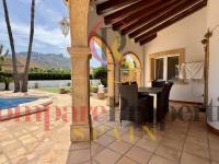 Sale - Villa - El Vergel - 