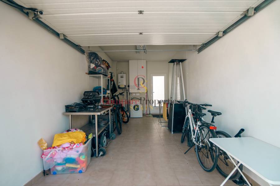 Venta - Villa - Albir