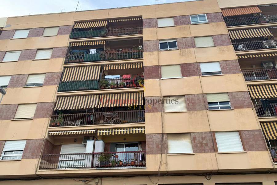 Sale - Apartment - Valencia