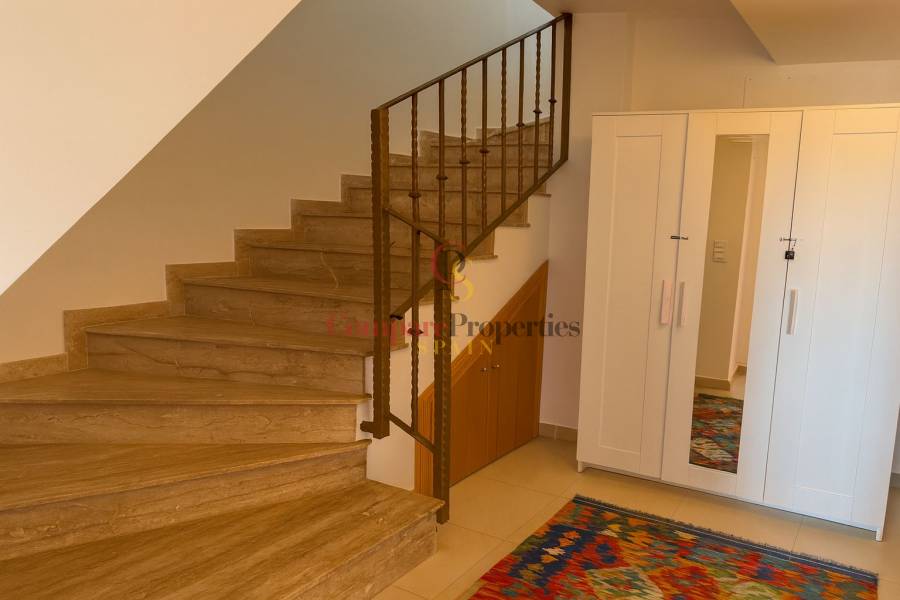 Sale - Townhouses - Jalon Valley - Urbanización