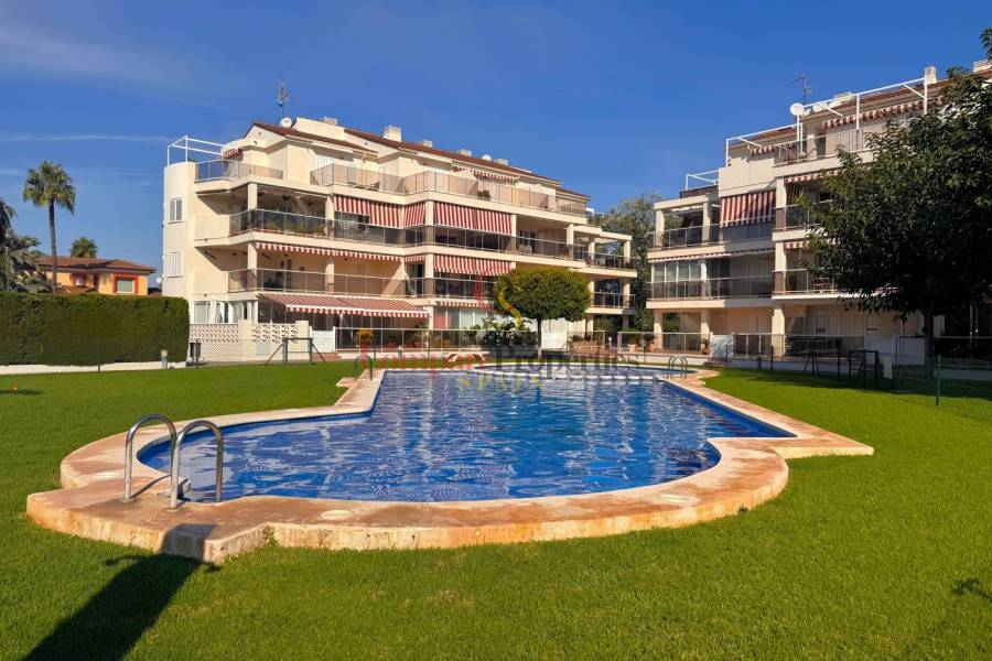 Sale - Duplex and Penthouses - Dénia
