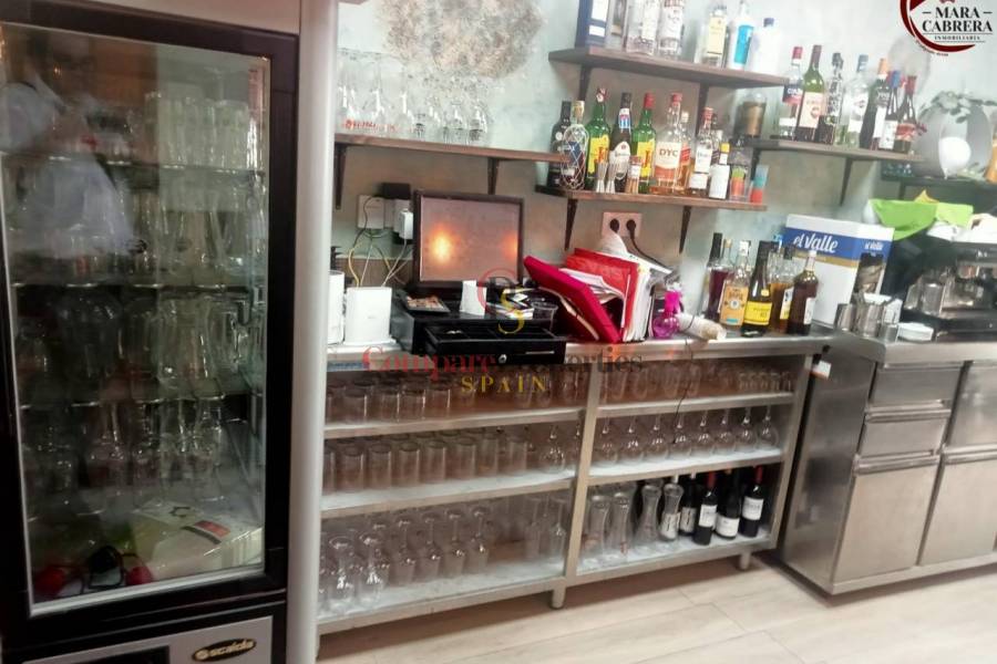 Sale - Villa - Piles - 