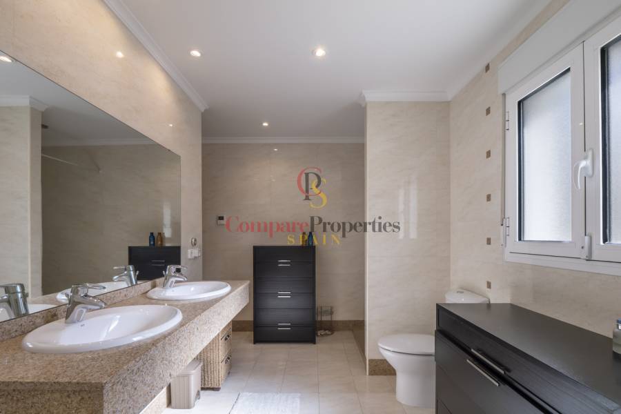 Verkoop - Villa - Jávea - Píver