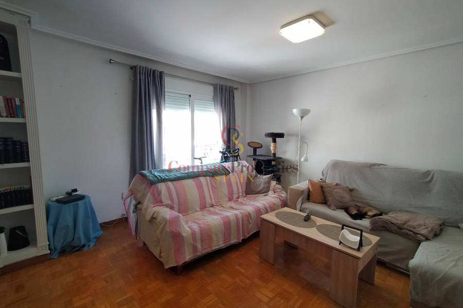 Sale - Apartment - Orba Valley - Orba