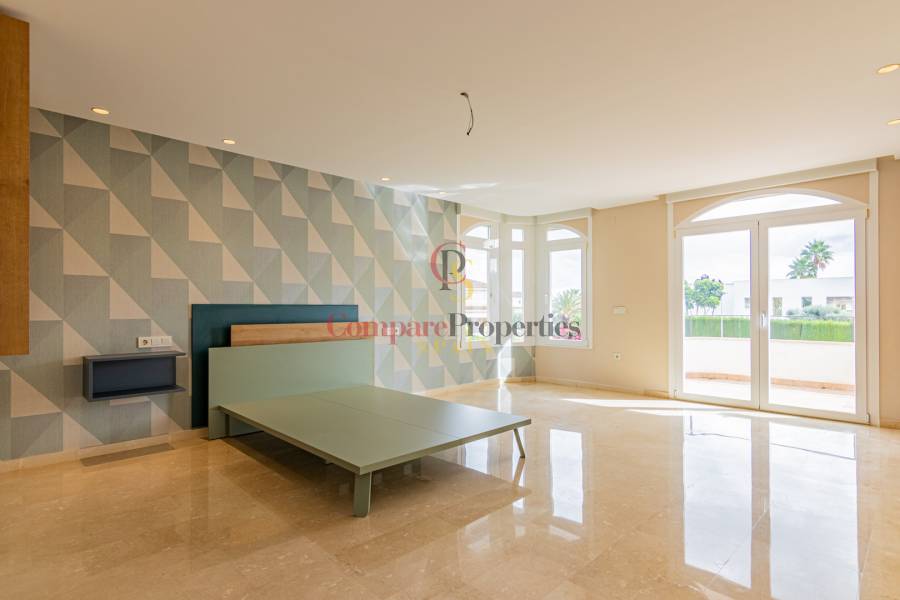 Sale - Villa - Alfaz Del Pi - Arabí