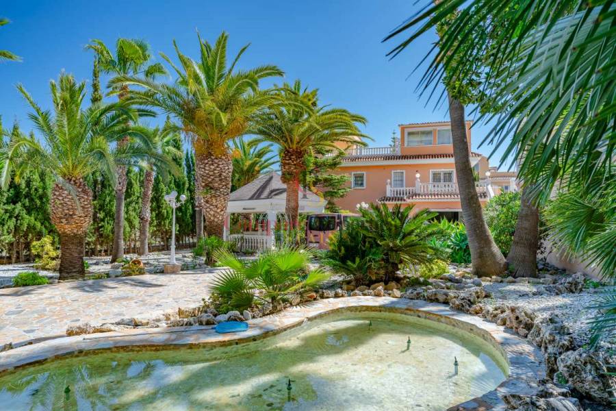 Sale - Villa - Calpe