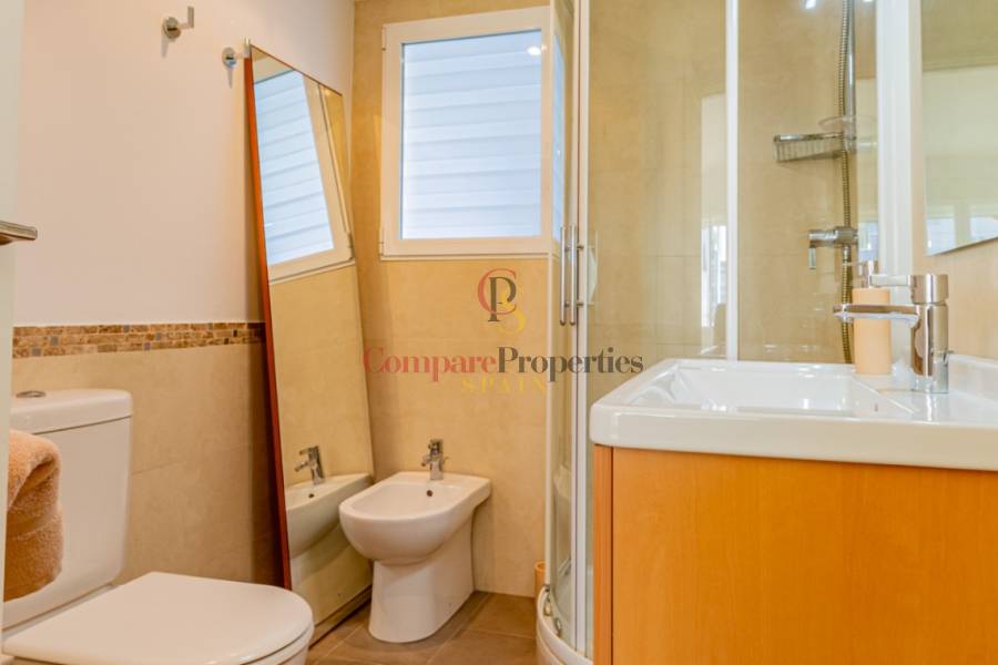 Verkoop - Apartment - Altea - Primera línea playa