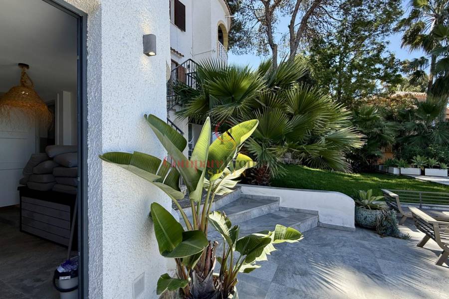 Sale - Villa - Dénia - 