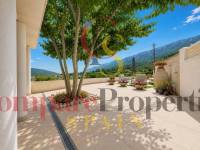 Sale - Villa -  - Casco Urbano