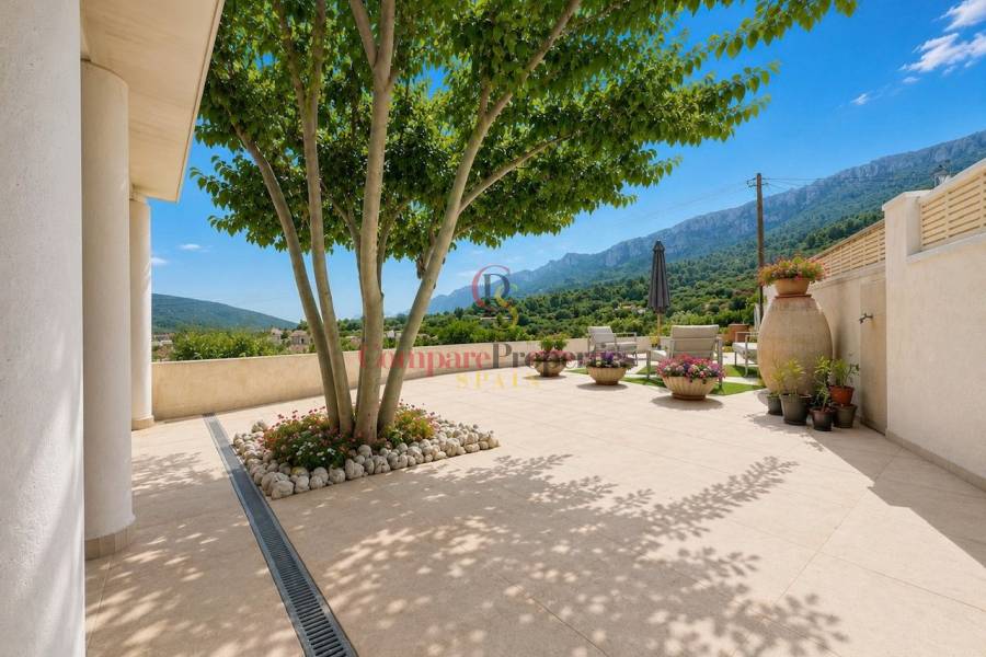 Sale - Villa -  - Casco Urbano