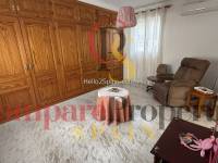 Sale - Villa - Dénia