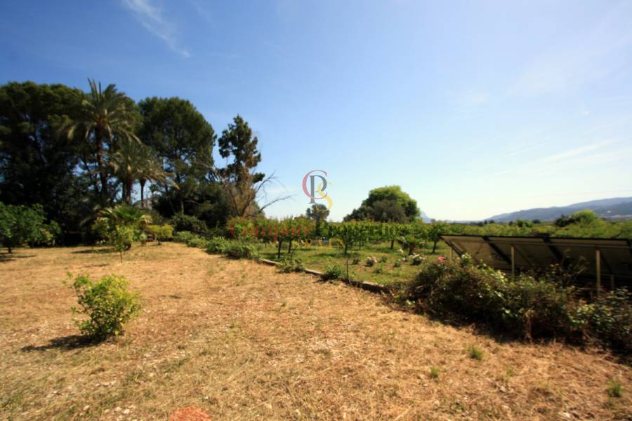 Sale - Villa - Orba Valley - Casco urbano