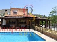 Sale - Villa - Jalon Valley - Campo