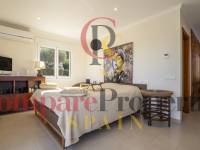 Verkoop - Villa - Jávea - Píver