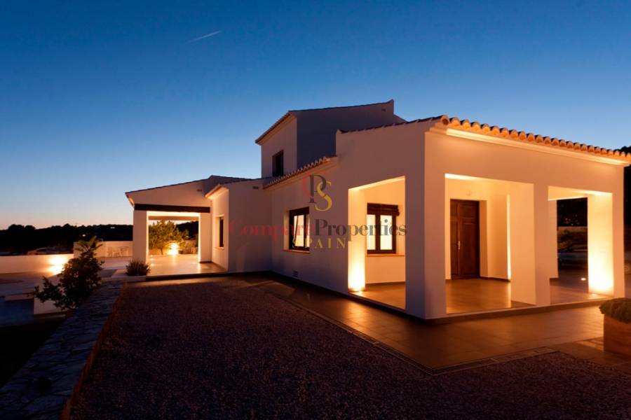 Sale - Villa - Moraira