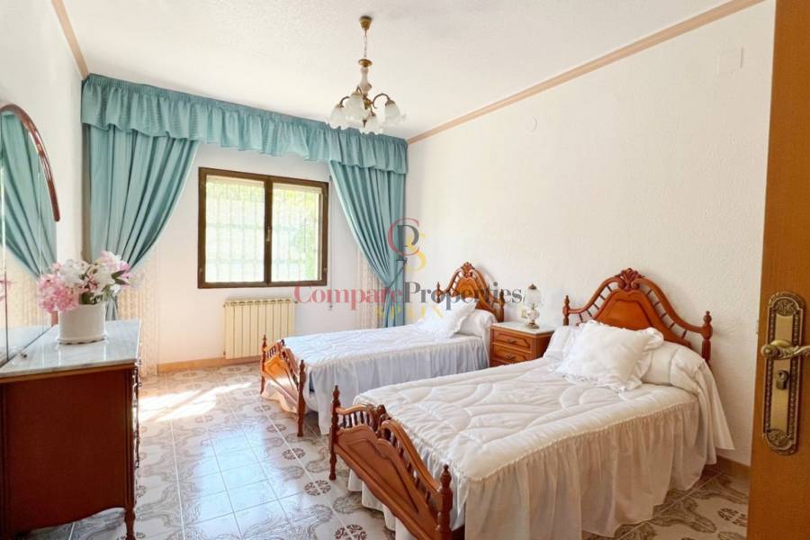 Sale - Villa - Dénia