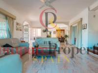 Venta - Villa - Albir