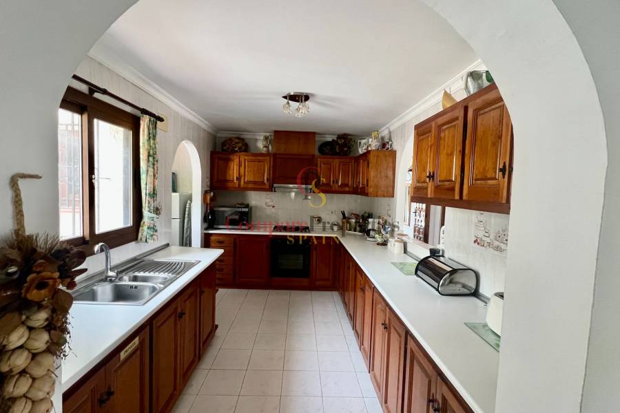 Sale - Villa - Jalon Valley - Campo