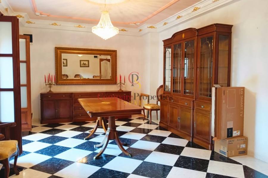 Sale - Villa - Oliva