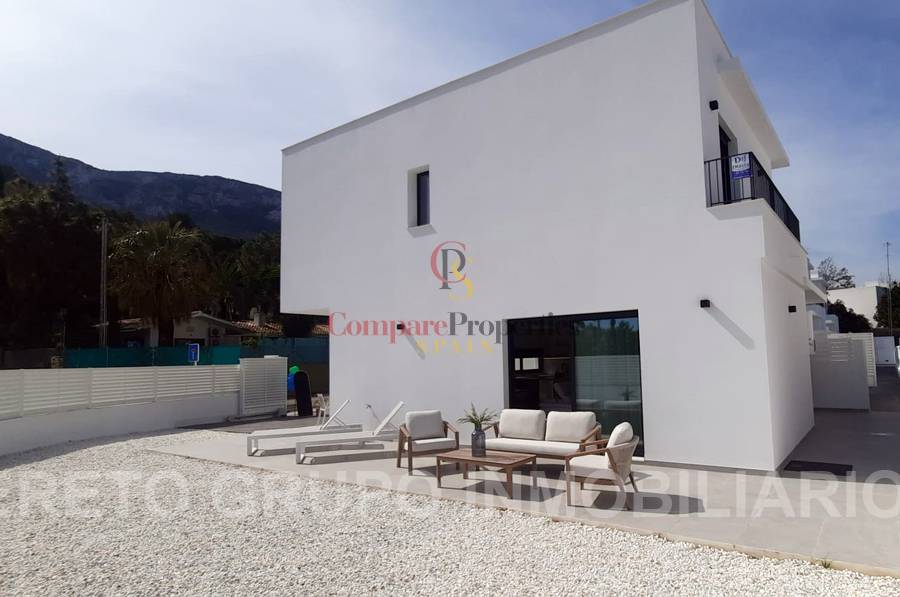 Sale - Villa - Dénia - Montgo