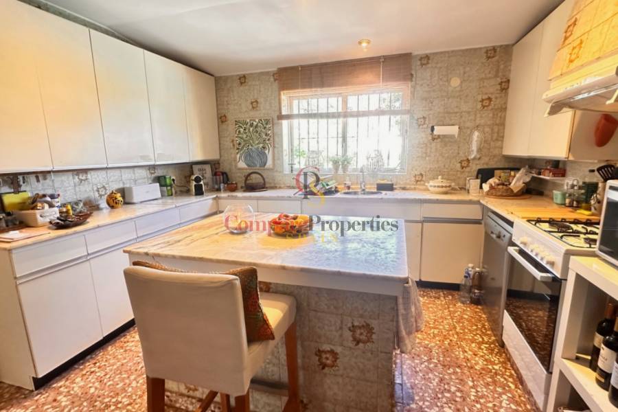 Sale - Villa - Dénia - Las Rotas