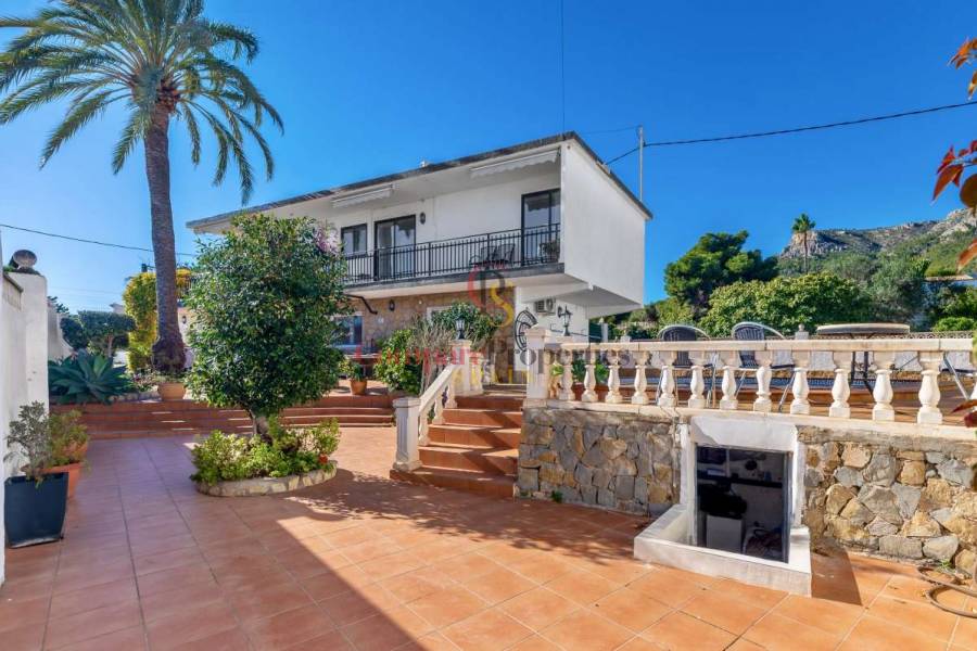 Sale - Villa - Calpe