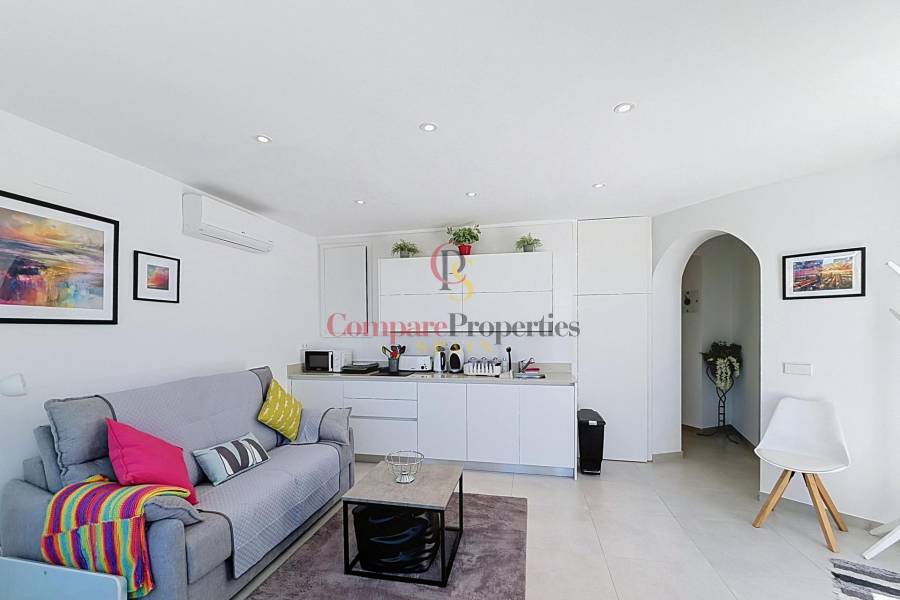 Sale - Villa -  - Kalmias
