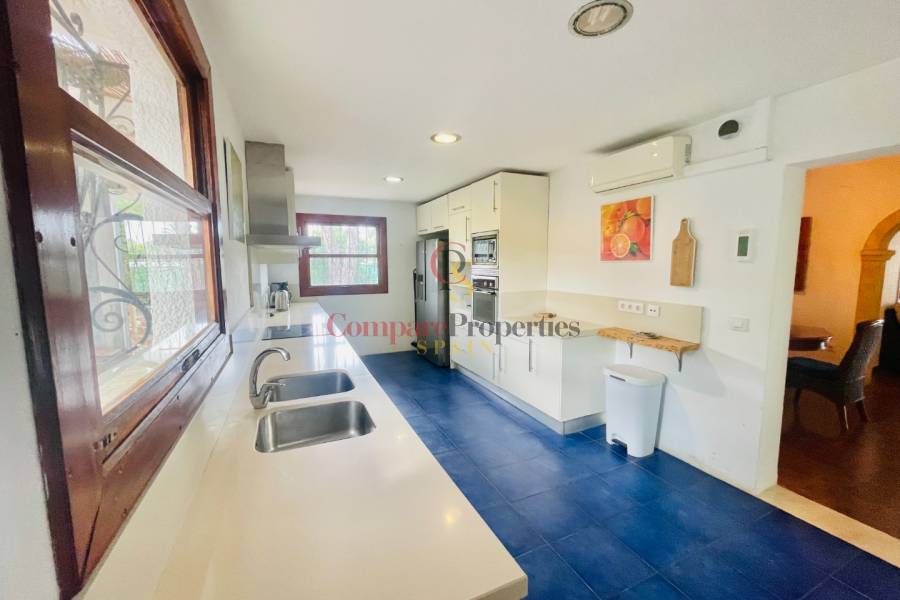 Vente - Villa - Jávea