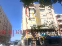 Sale - Apartment - Oliva - 