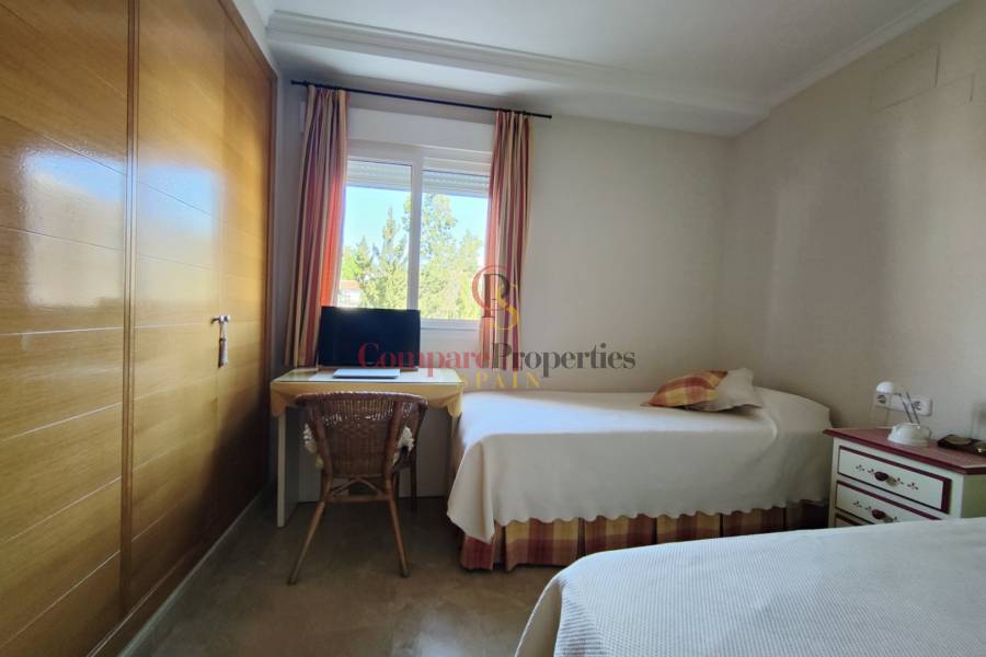 Verkoop - Apartment - Dénia - Club Náutico