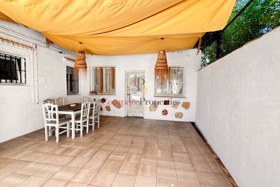 Sale - Villa - Dénia - Las Rotas