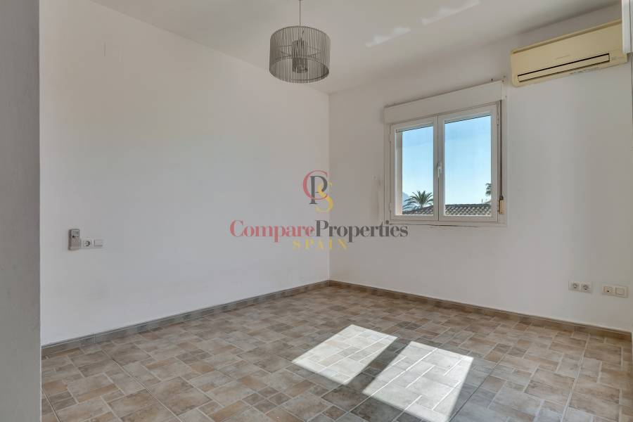 Verkauf - Villa - Orba Valley - Costa Blanca