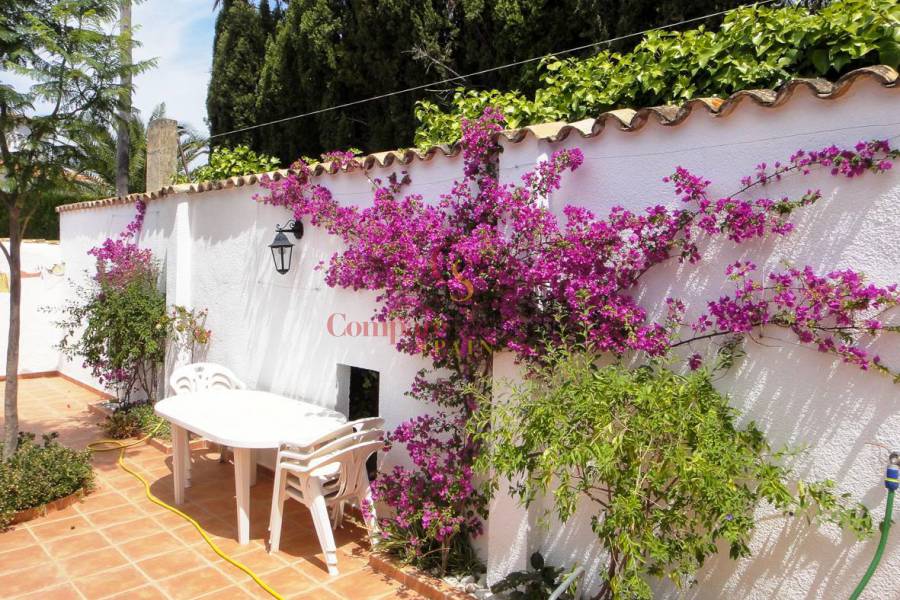 Sale - Villa - Dénia - Tossal Gros
