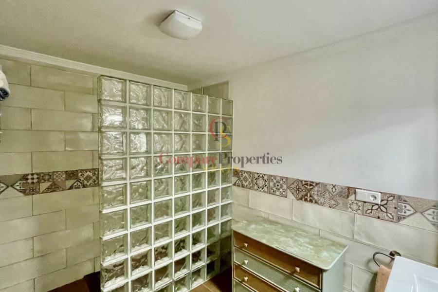 Sale - Apartment - Jalon Valley - Ciudad