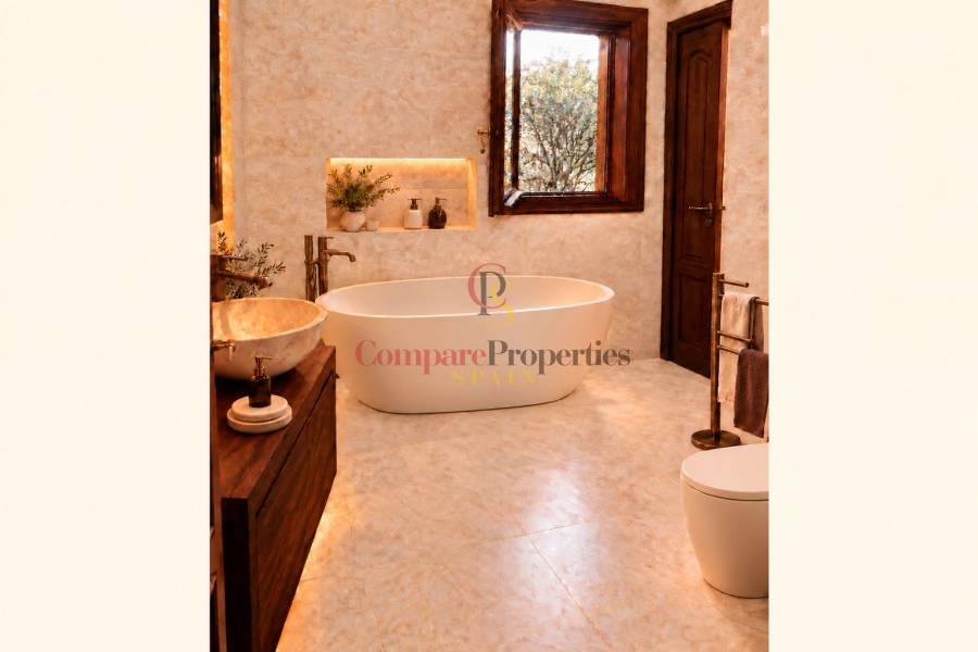 Verkauf - Villa - Dénia - Montgo
