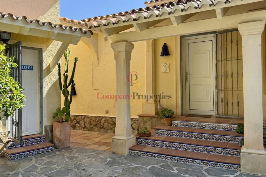 Sale - Villa - Moraira - 