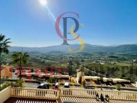 Sale - Villa - Jalon Valley - Valley / Urbanización