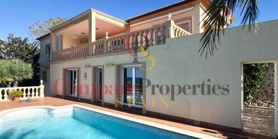 Villa - Sale - Dénia - Montgo