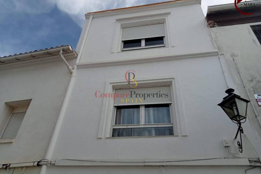 Sale - Apartment - Oliva - 