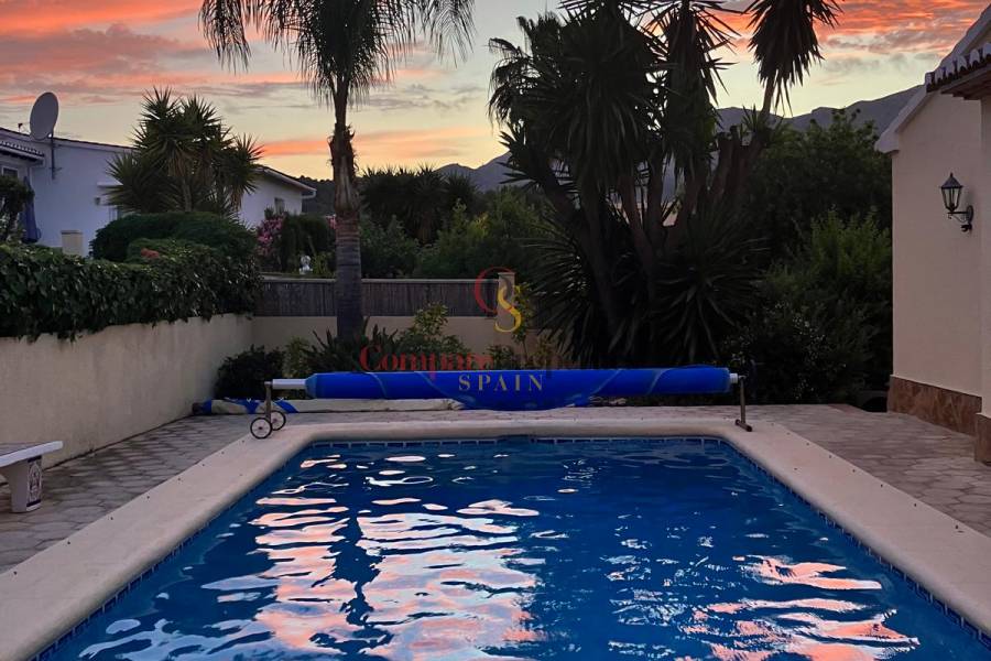 Verkoop - Villa - Orba Valley - Orba