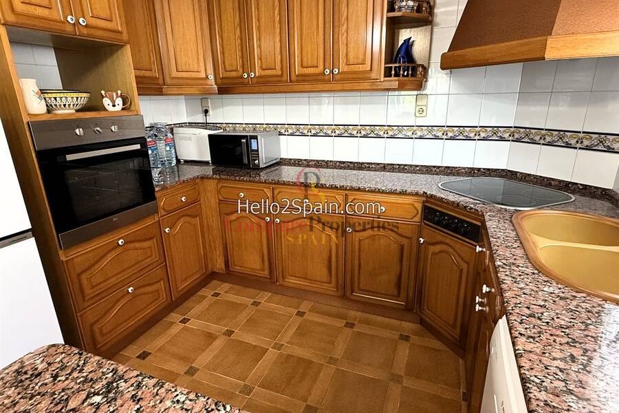 Sale - Villa - Dénia