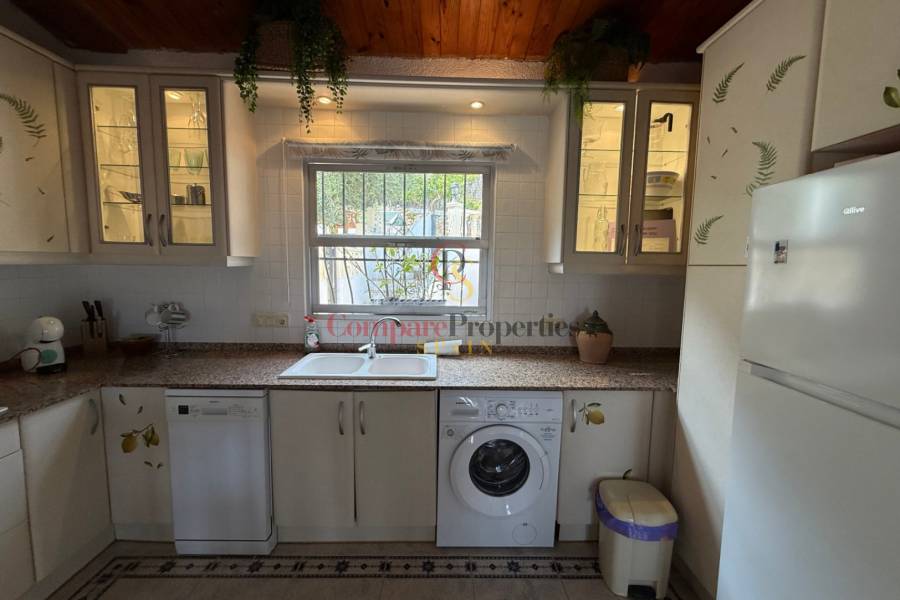 Sale - Villa - Dénia