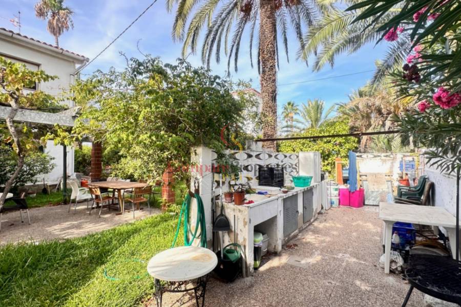 Sale - Villa - Dénia - Las Marinas (Km1 al Km 6)